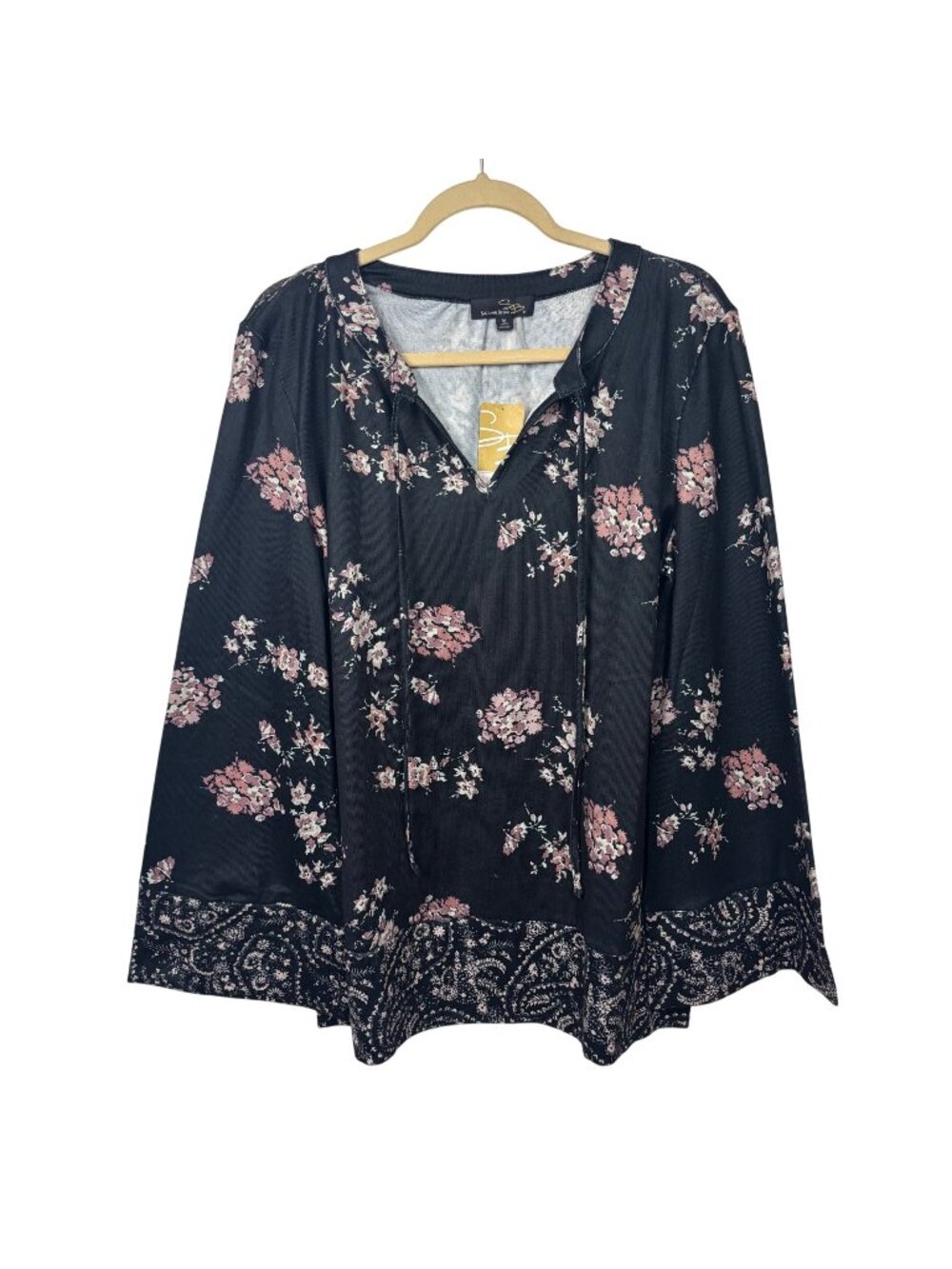 ✨3/$30 NWT $77 Suzanne Betro M Black Floral Paisley Long Sleeve Top Boho Retro